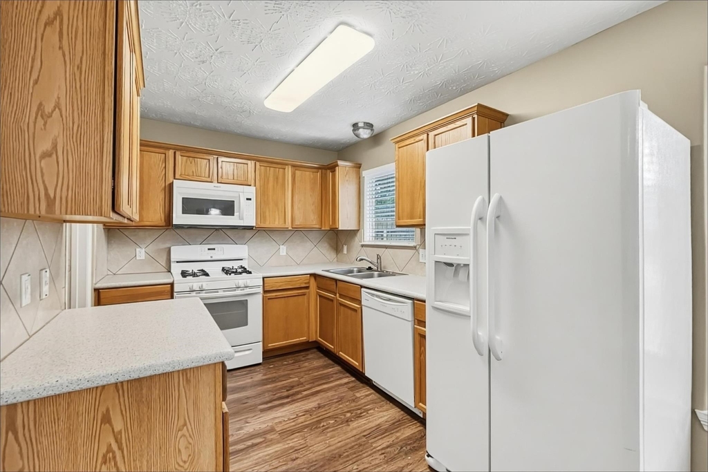5010 Deerpath Drive - Photo 1