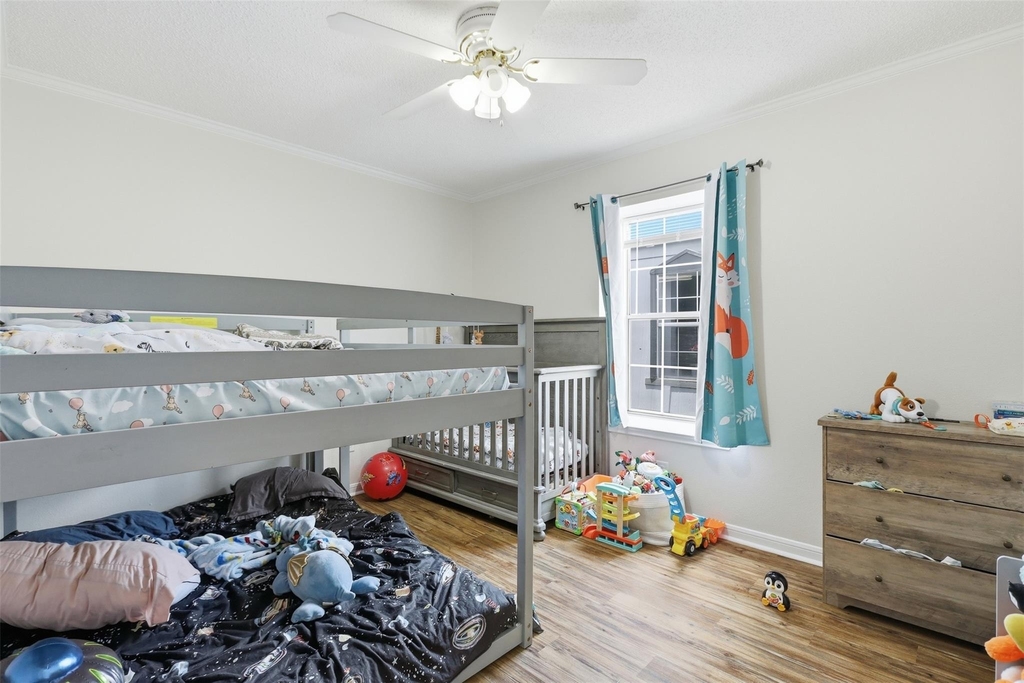 3131 Southwest Freeway - Photo 15