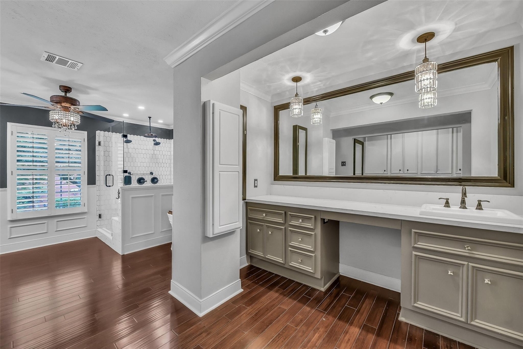 2111 Riverside Drive - Photo 12