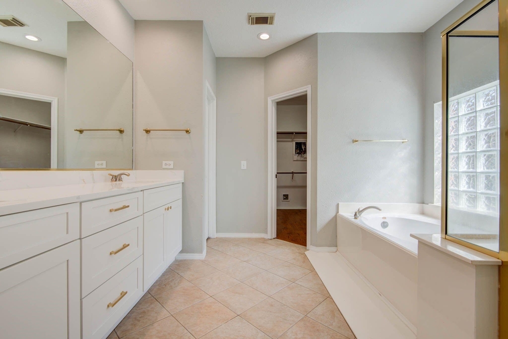 11606 Canyon Mills Drive - Photo 13