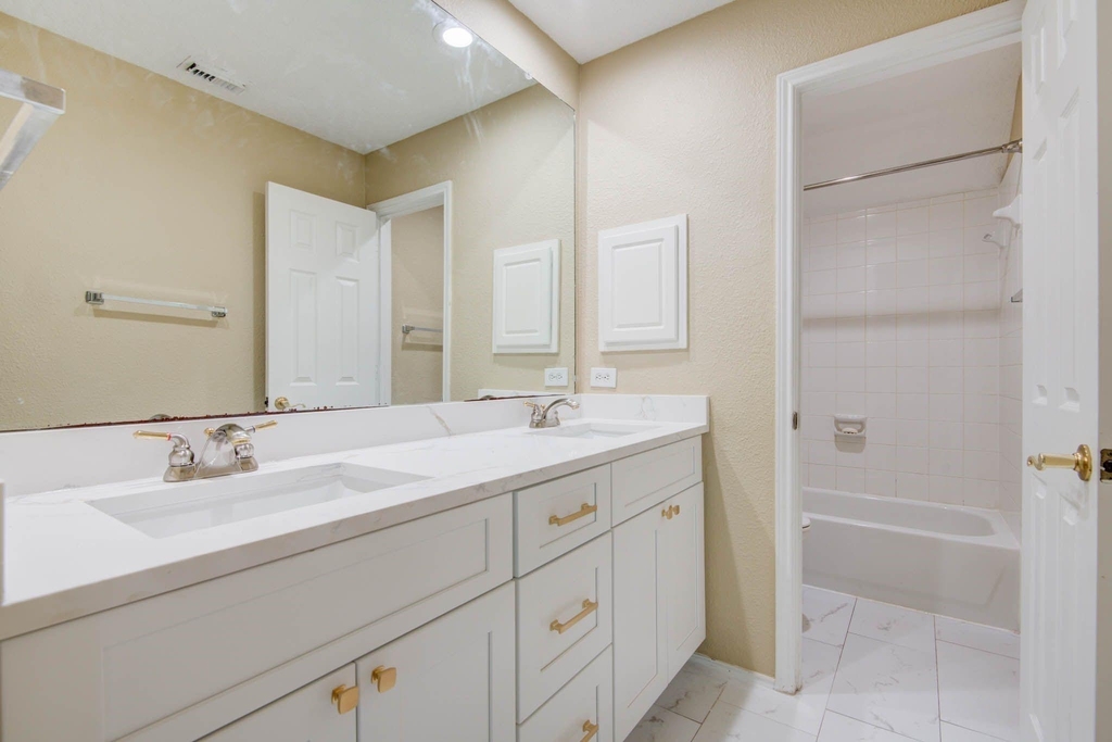 11606 Canyon Mills Drive - Photo 15
