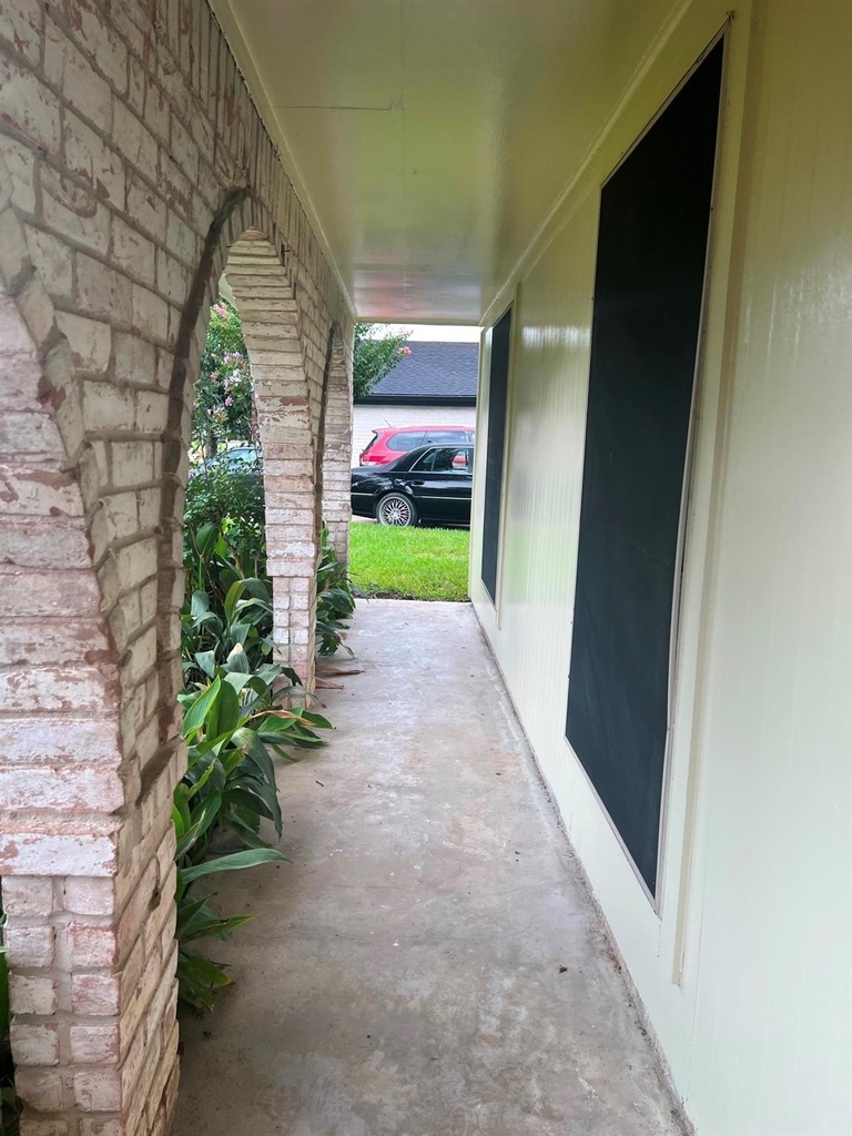 6742 Indian Lake Drive - Photo 2