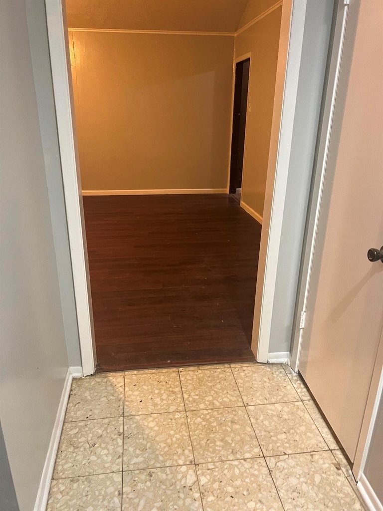6742 Indian Lake Drive - Photo 15