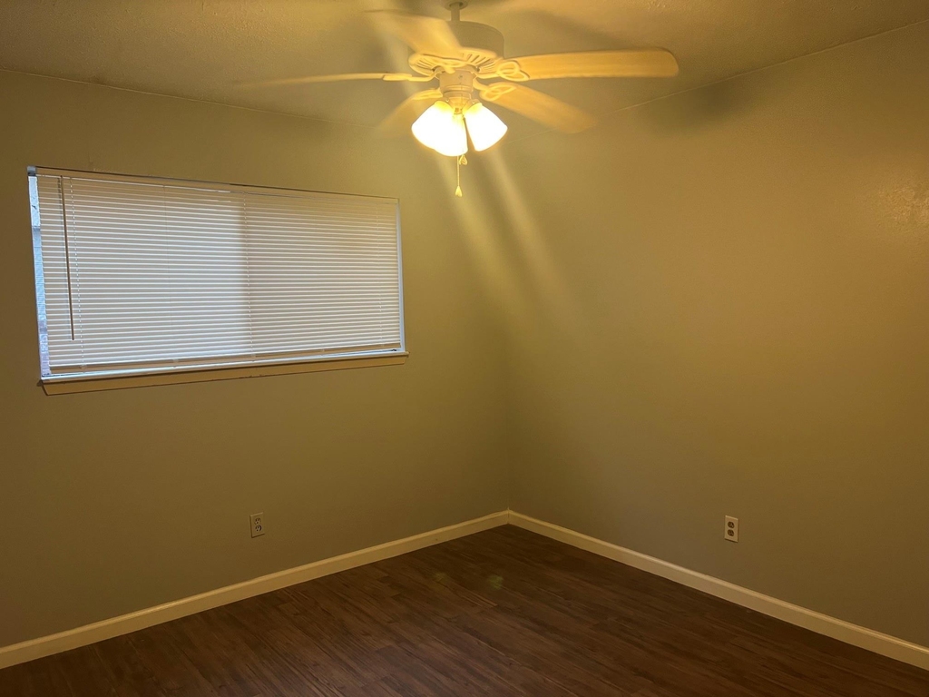 6742 Indian Lake Drive - Photo 12