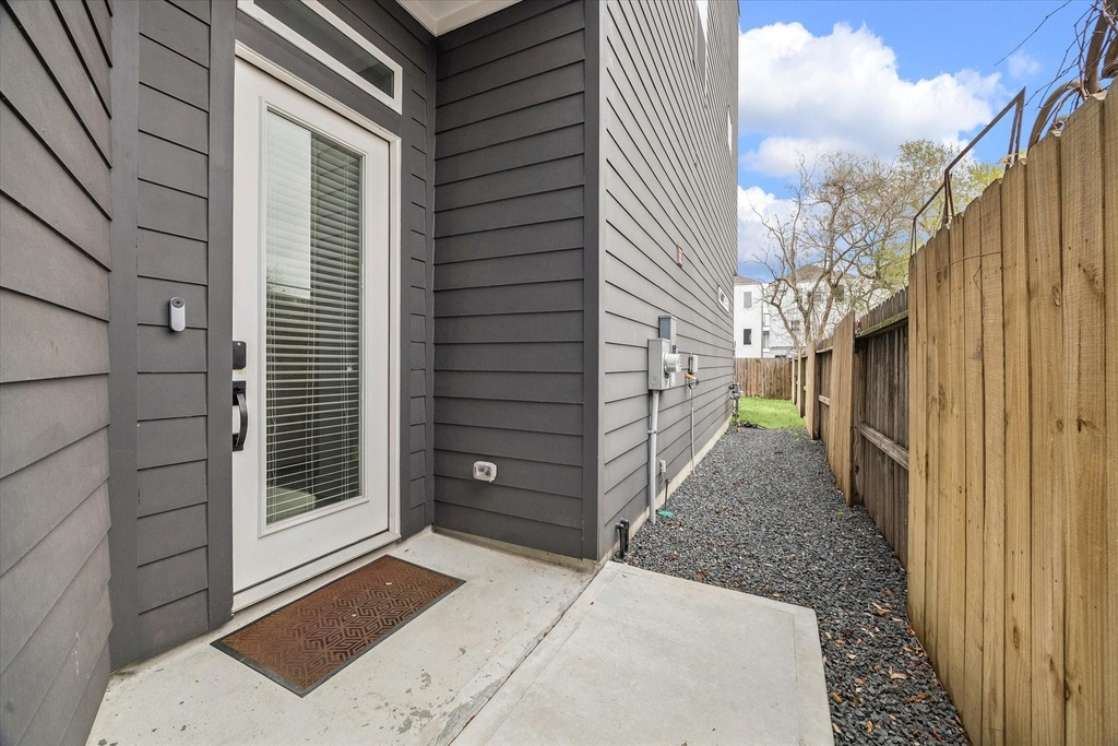 5318 Wunder Lane - Photo 4