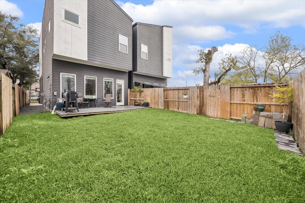 5318 Wunder Lane - Photo 3