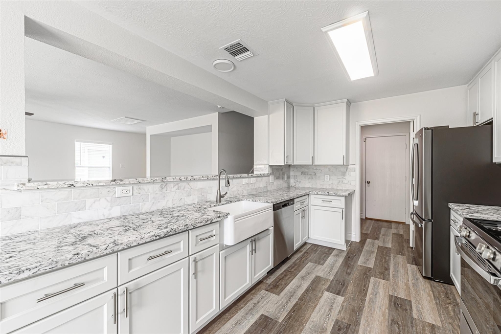 2723 Piney Lake Court - Photo 29