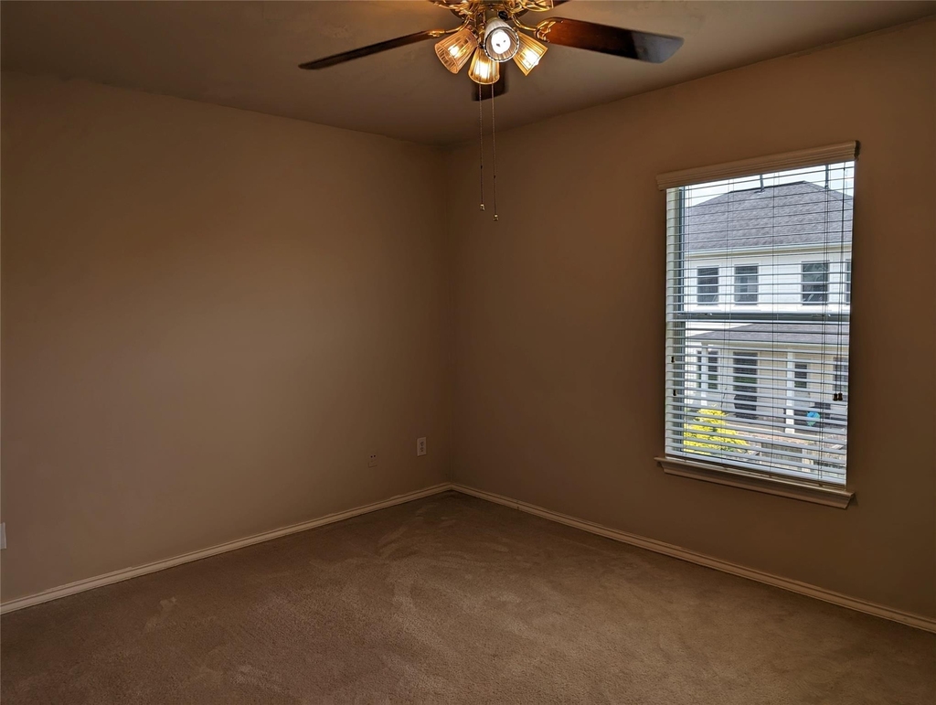 6207 Barkermist Lane - Photo 24