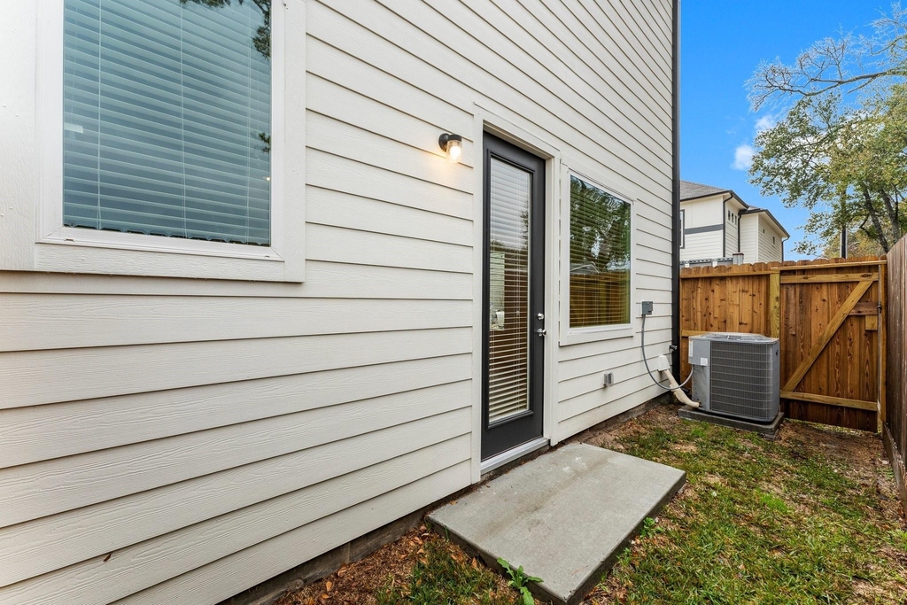 5905 Haring Lane - Photo 31