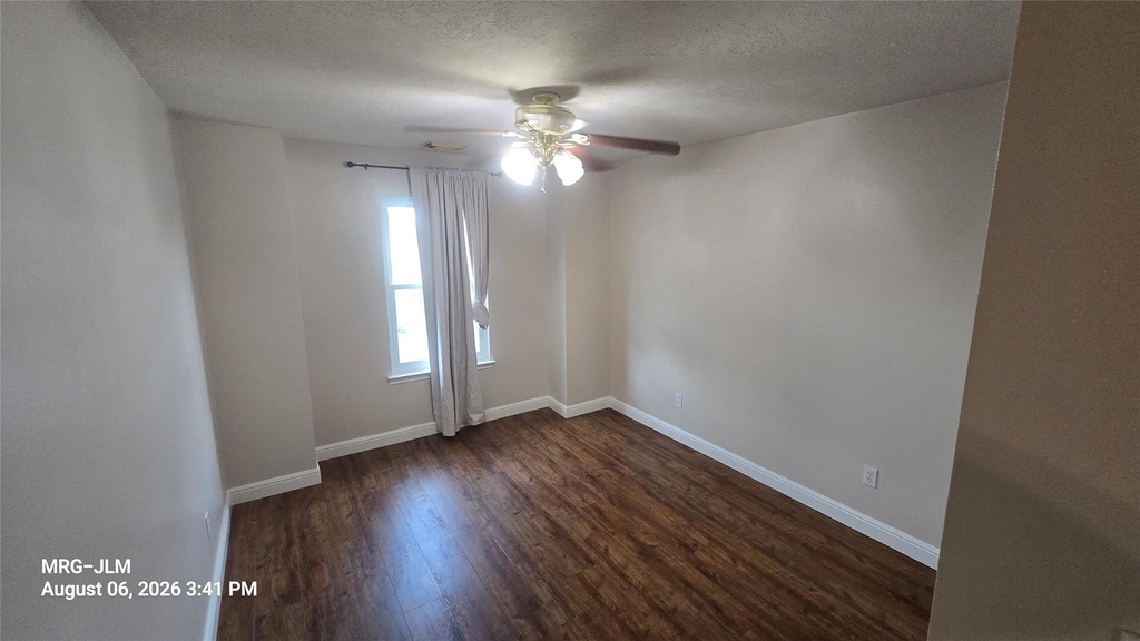 7239 Foxbrook Drive - Photo 17