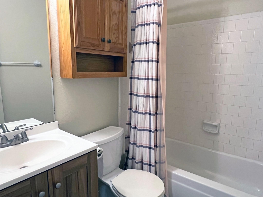 2910 Grants Lake Boulevard - Photo 14