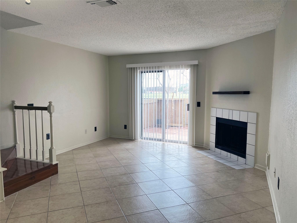 2910 Grants Lake Boulevard - Photo 8