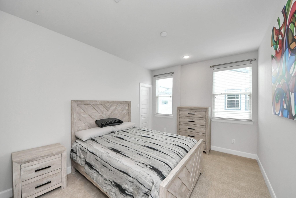 651 Press Street - Photo 22