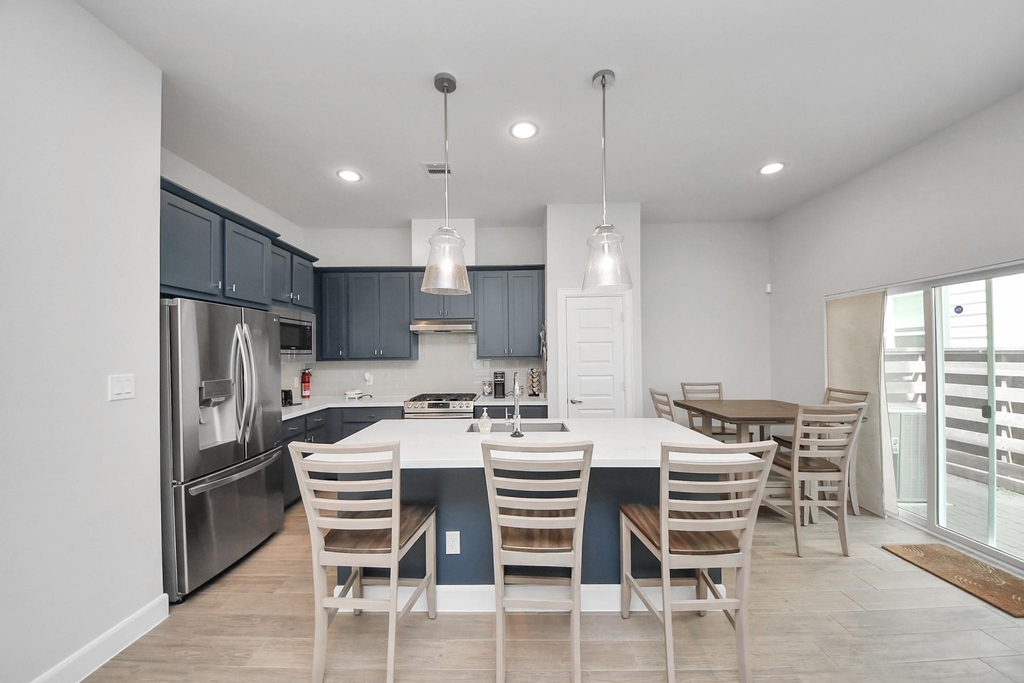 651 Press Street - Photo 30