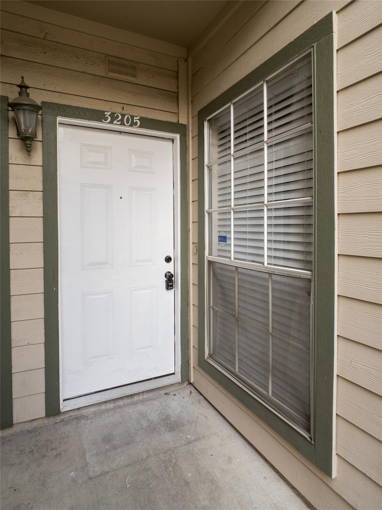6500 Harbor Town Drive - Photo 1