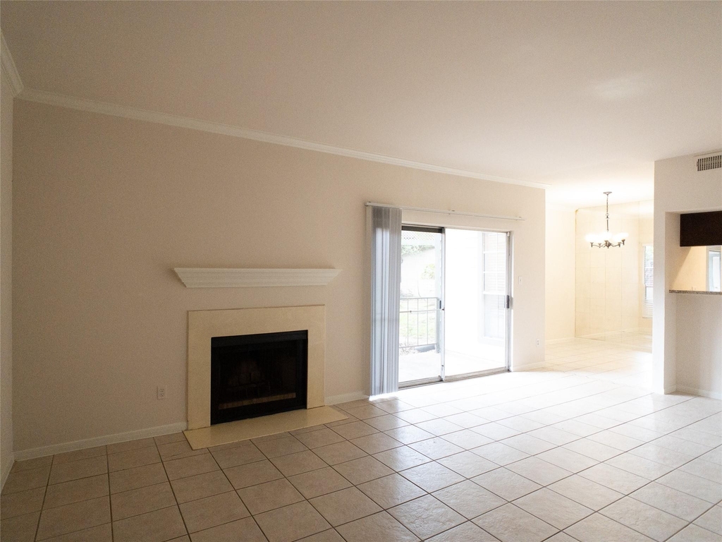6500 Harbor Town Drive - Photo 2