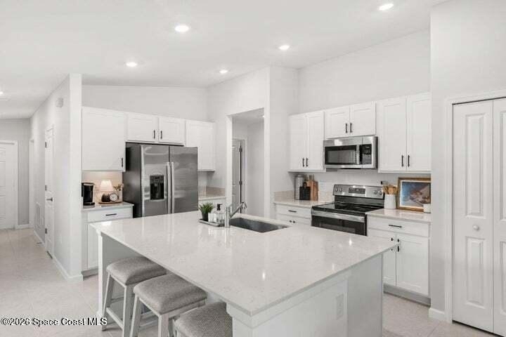 661 Papillon Street Sw - Photo 5