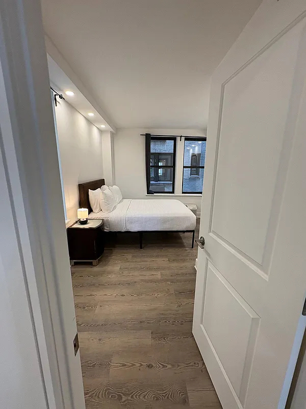 West 81st Street - Photo 7