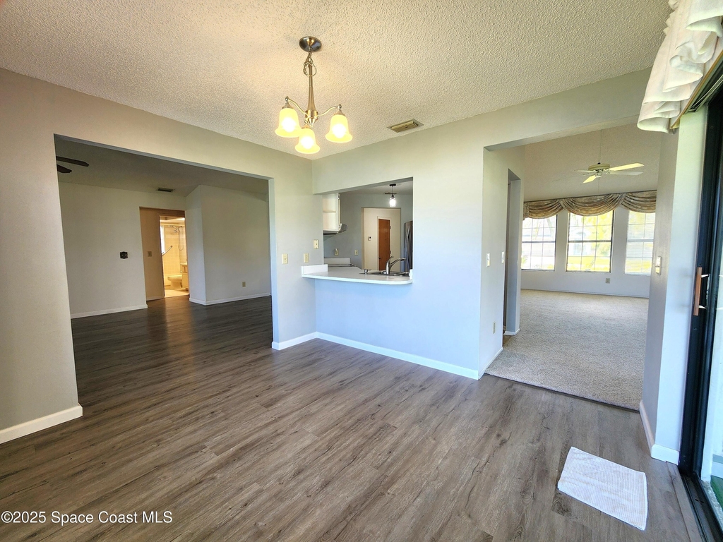 1244 Lakeview Drive - Photo 5