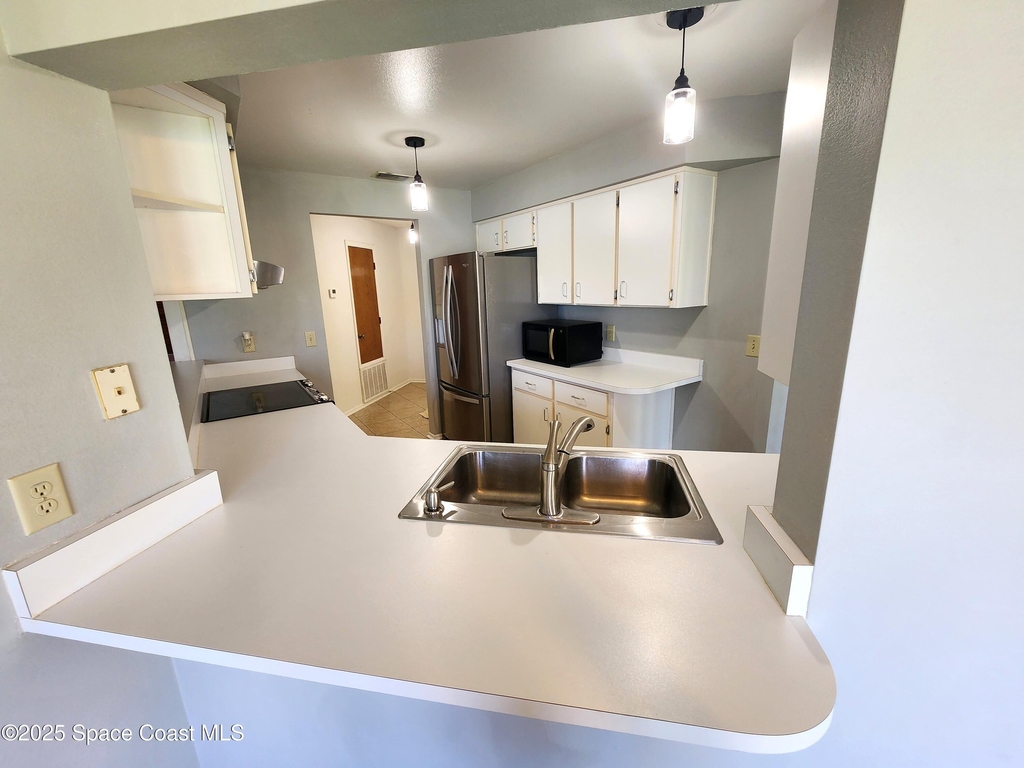 1244 Lakeview Drive - Photo 8