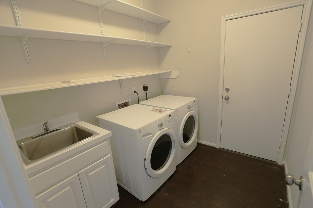 3327 Summerwood Lane - Photo 14