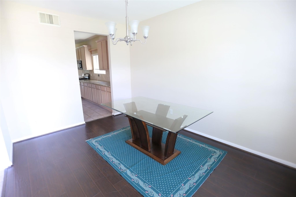 3327 Summerwood Lane - Photo 3