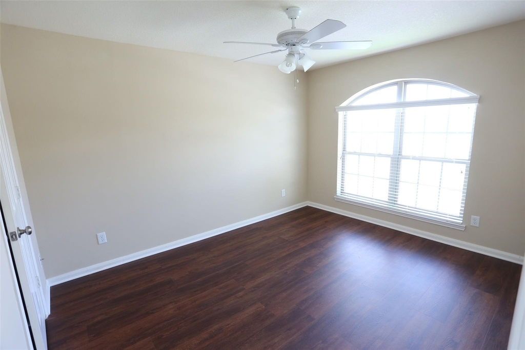 3327 Summerwood Lane - Photo 17