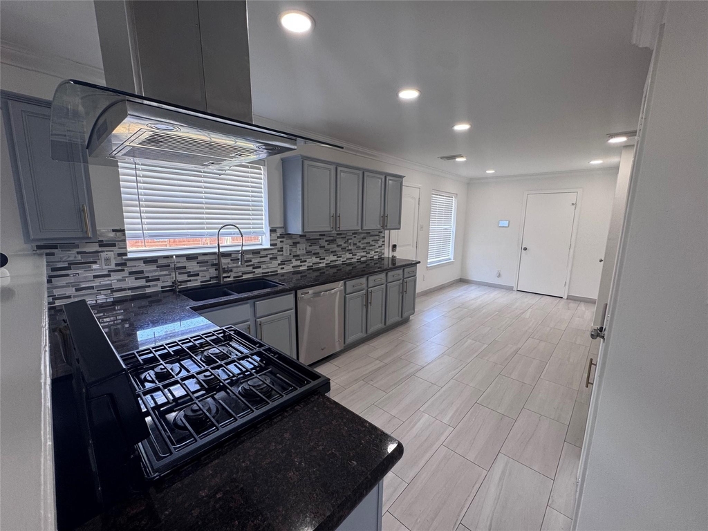 17002 Judyleigh Drive - Photo 10
