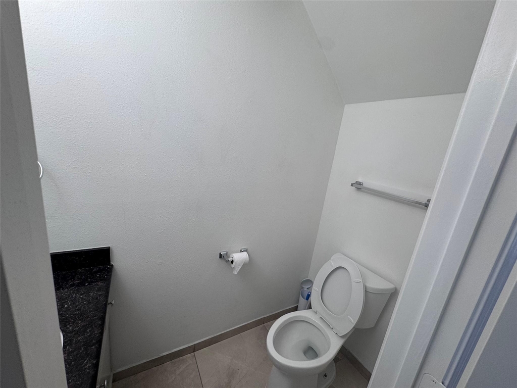 17002 Judyleigh Drive - Photo 33