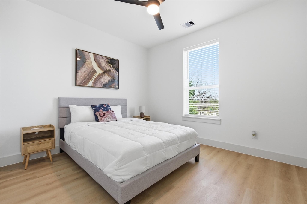 5507 Hershe Street - Photo 10