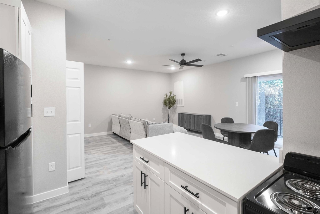2101 Reinke - Photo 6