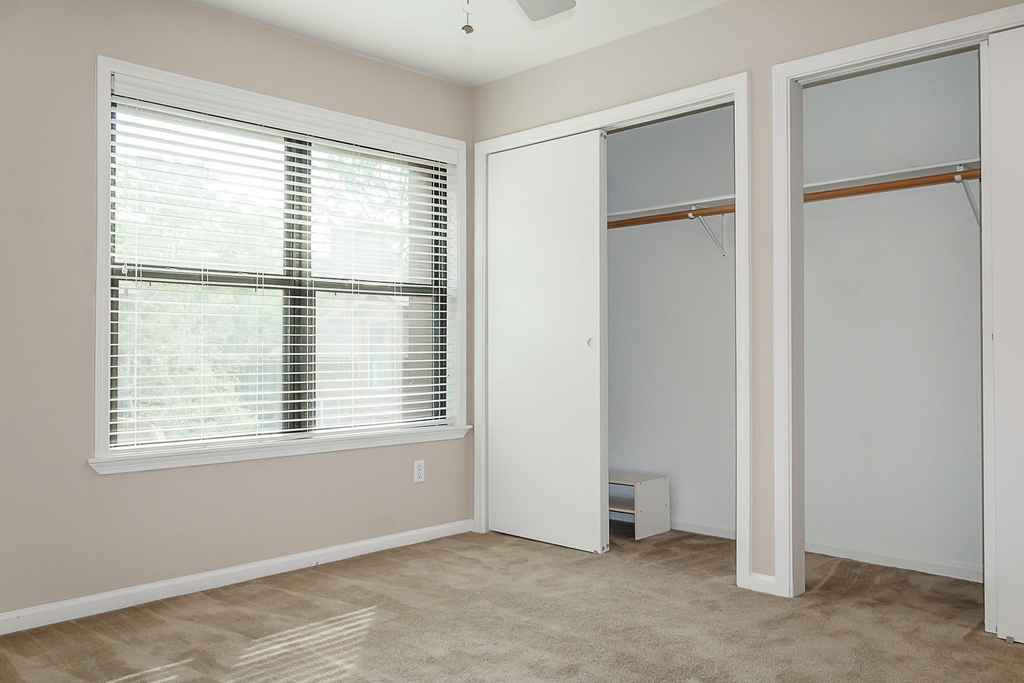 787 Davis Road - Photo 35