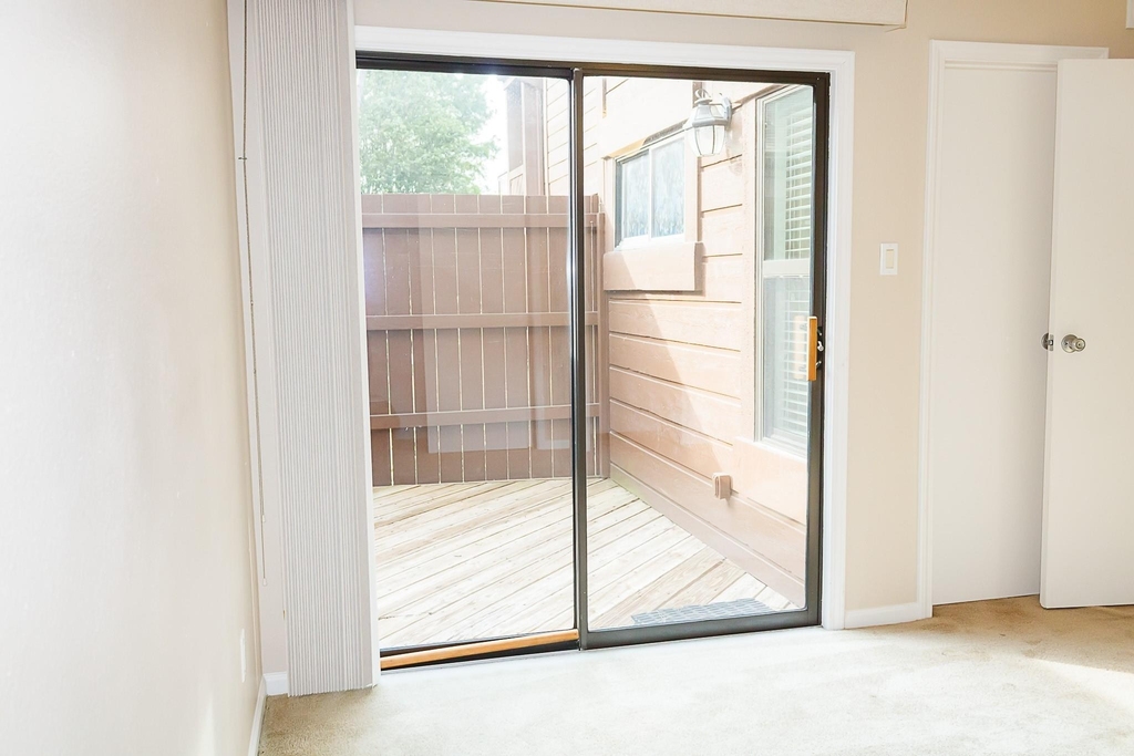 787 Davis Road - Photo 7