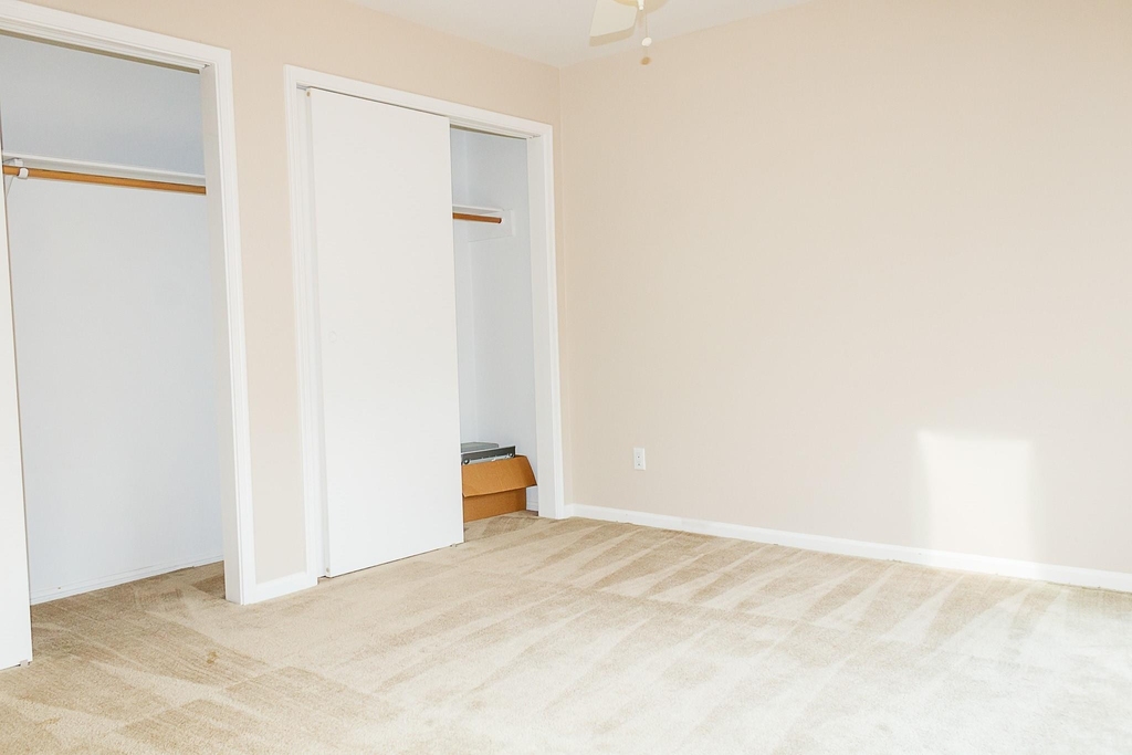 787 Davis Road - Photo 3