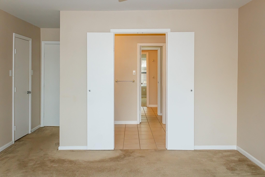 787 Davis Road - Photo 28