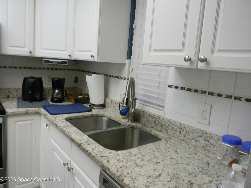 981 Sonesta Avenue Ne - Photo 9