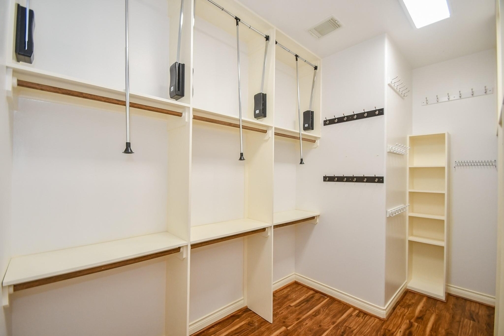 7626 E Jordan Cove - Photo 10