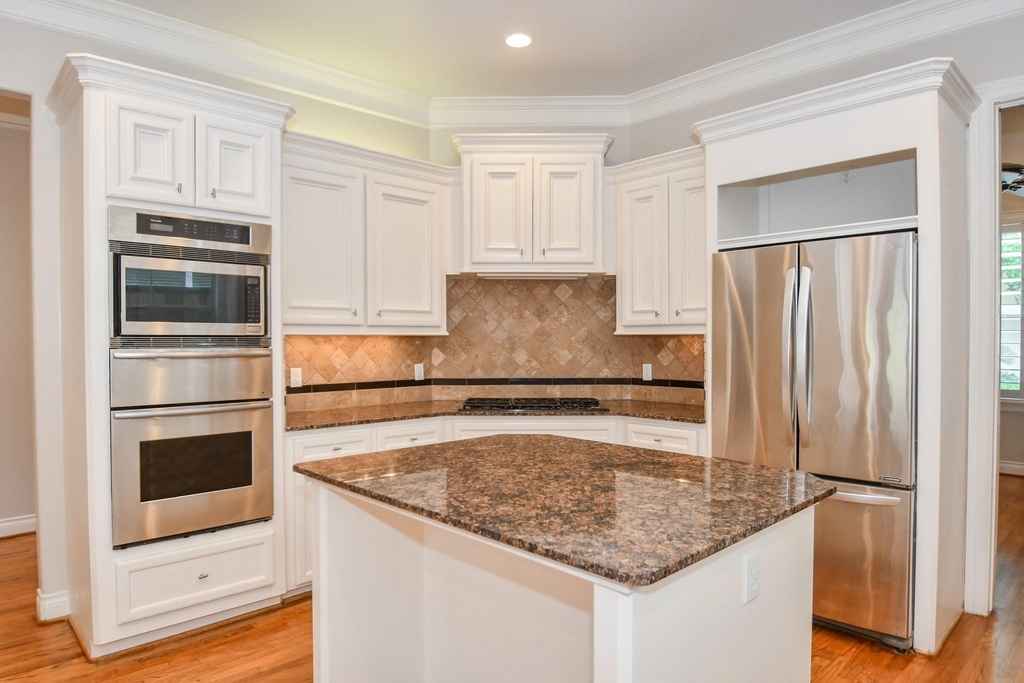 7626 E Jordan Cove - Photo 3