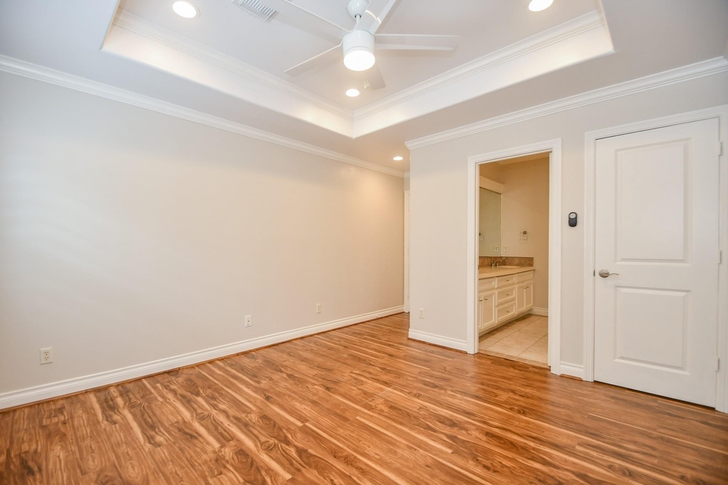 7626 E Jordan Cove - Photo 6