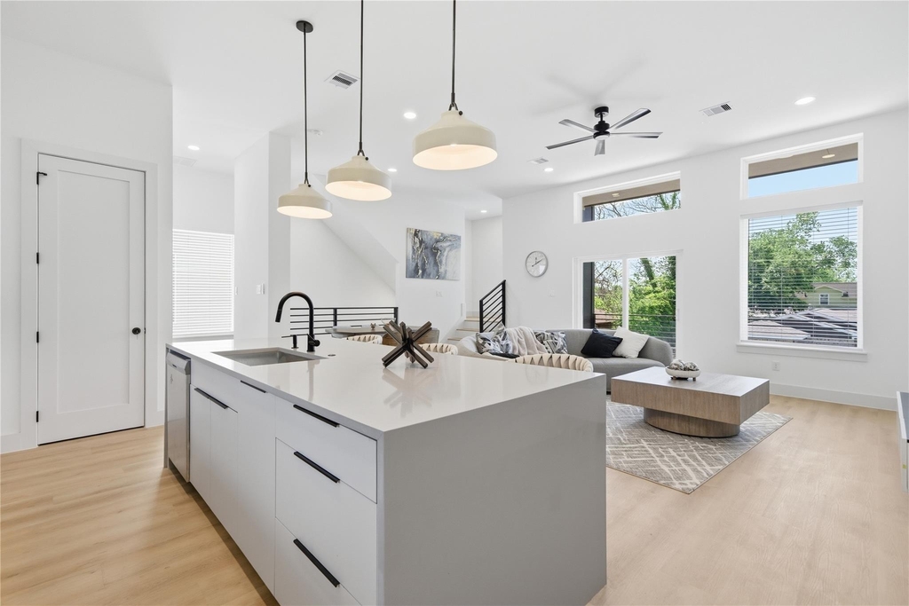 5505 Hershe Street - Photo 13