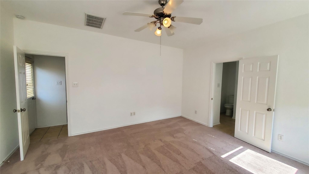 2814 Silver Point Lane - Photo 8