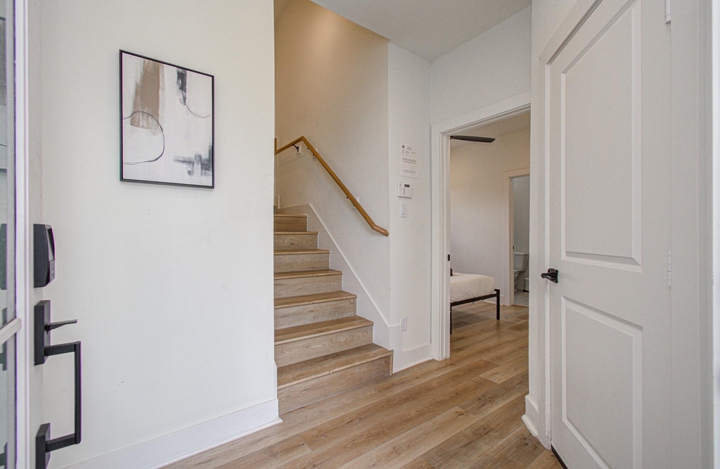 3311 Daphne Street - Photo 3