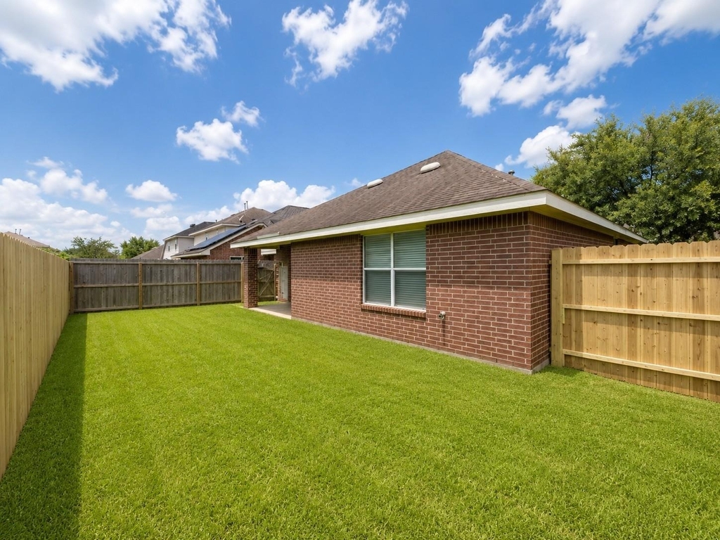 2119 Hawthorne Brook - Photo 15