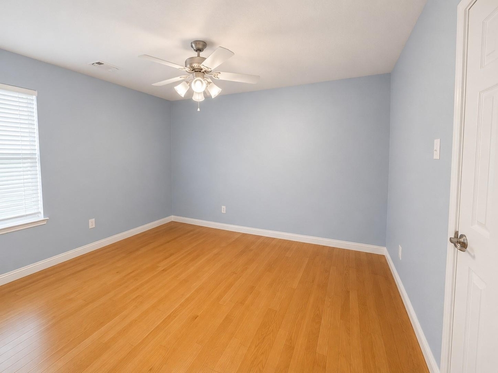 2119 Hawthorne Brook - Photo 7