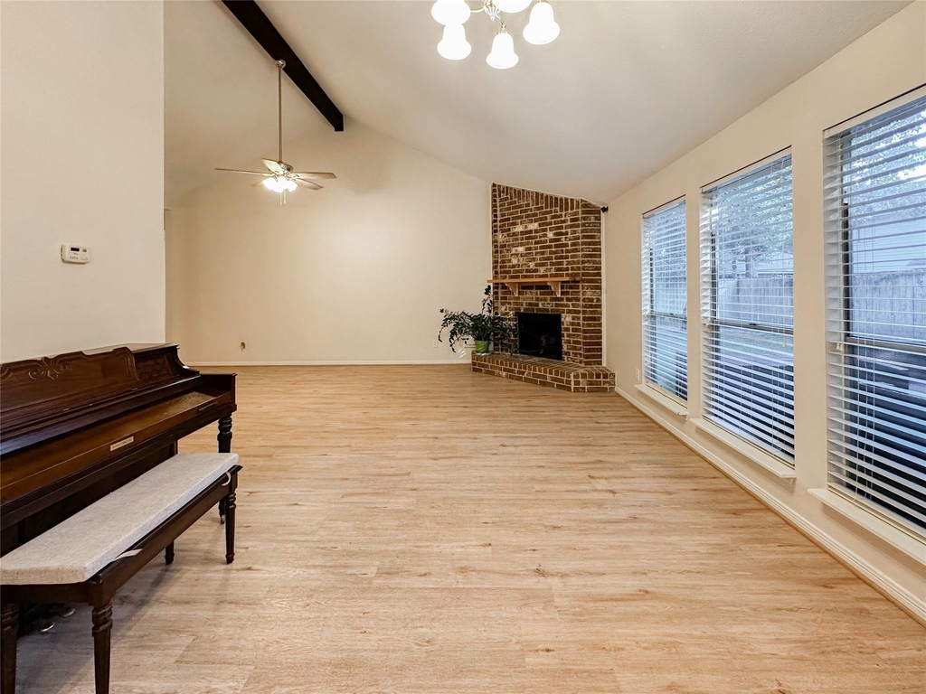 33 N Rain Forest Court - Photo 9