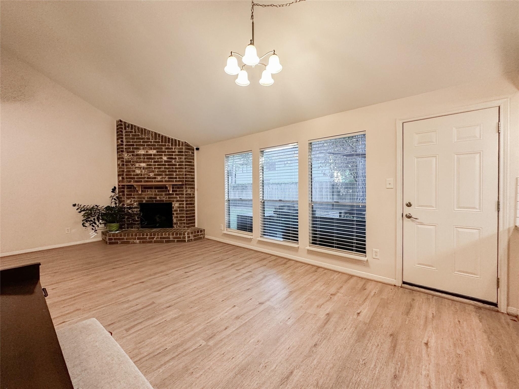 33 N Rain Forest Court - Photo 10