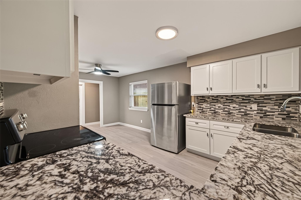 7338 Cornwall Bridge Lane - Photo 19