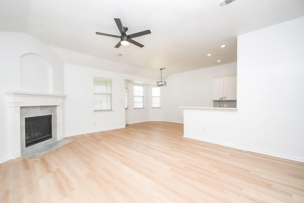 25306 Pepper Sage Lane - Photo 9