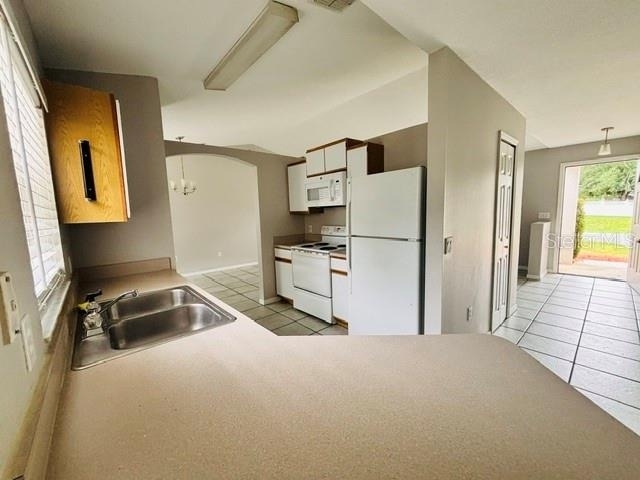 2830 Ascot Lane - Photo 6