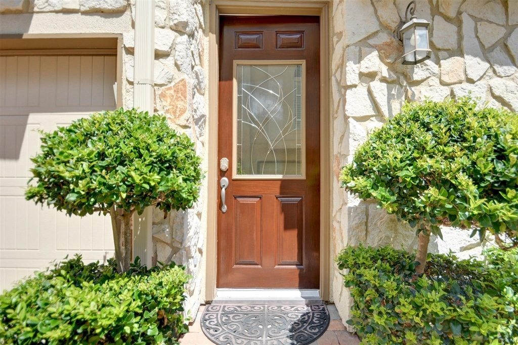 2731 Sherwin Street - Photo 3